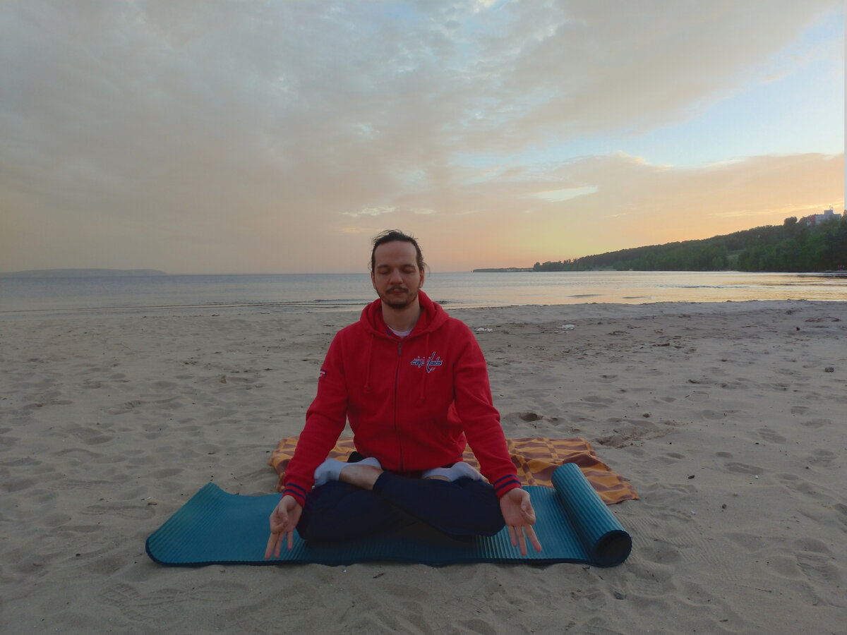 Сижу, дышу, наполняюсь... )) каждый день, где бы ни оказался.