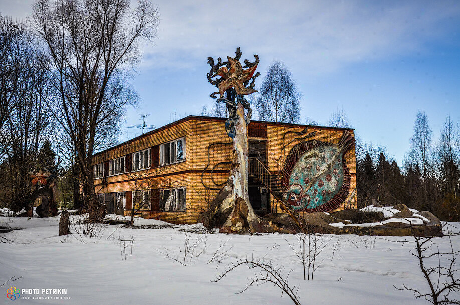 Один из корпусов лагеря