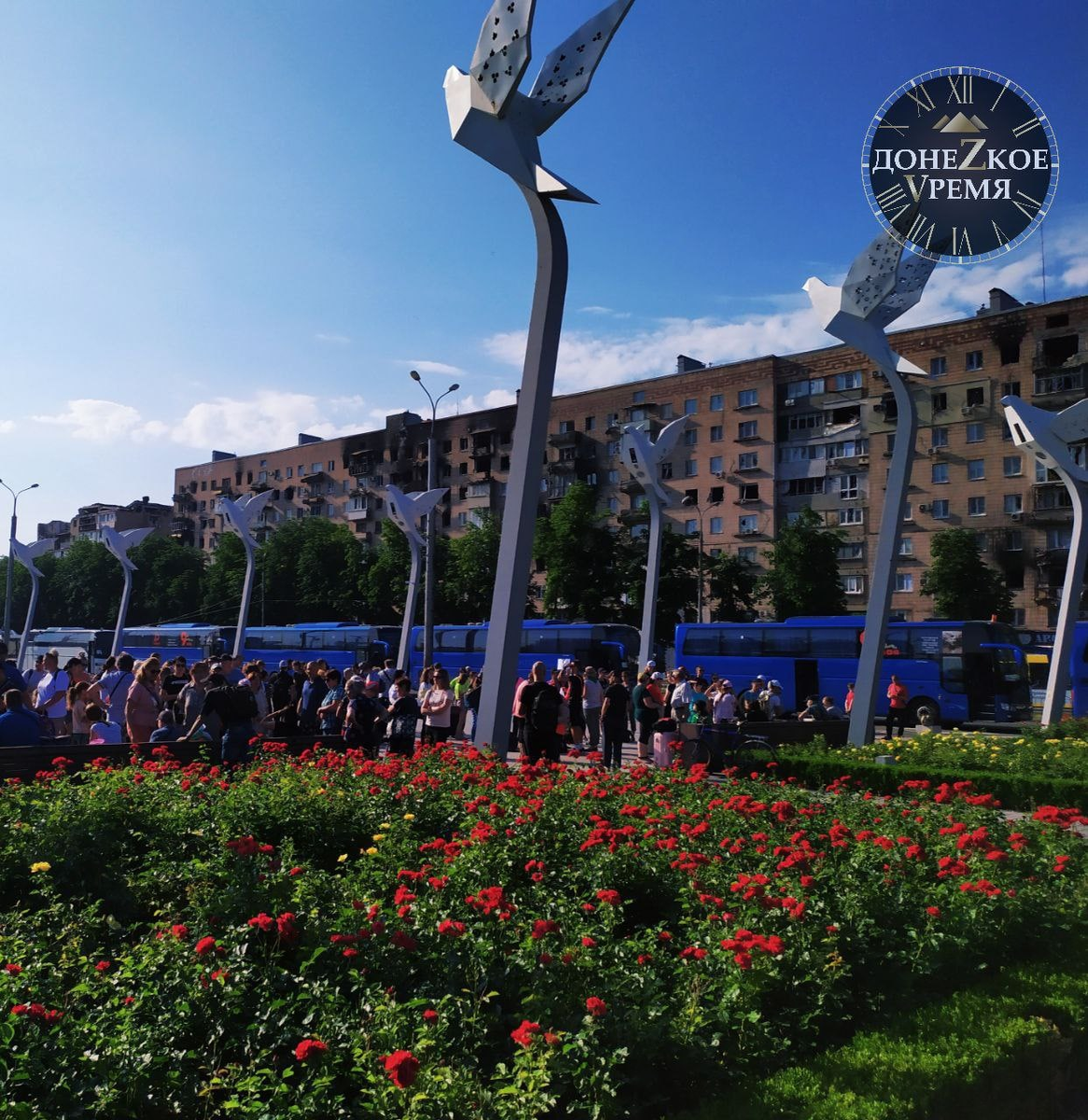 У мариупольских школьников начались петербургские каникулы