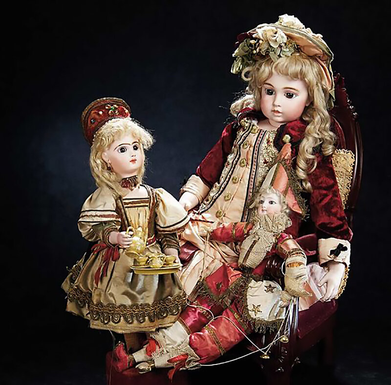 Яндекс.Картинки. Фарфоровые куклы (19 век). 