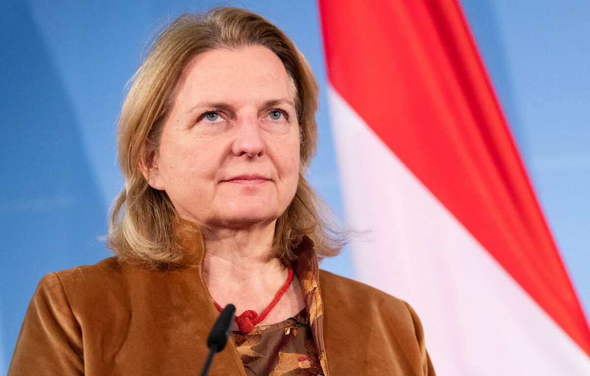    Карин Кнайсль  EPA-EFE/HAYOUNG JEON