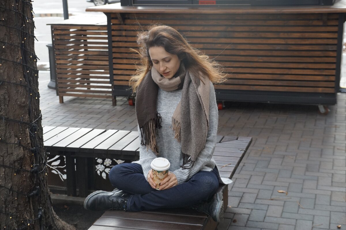 Йога, сама по себе - не панацея от всех проблем, но круто помогает в работе над собой