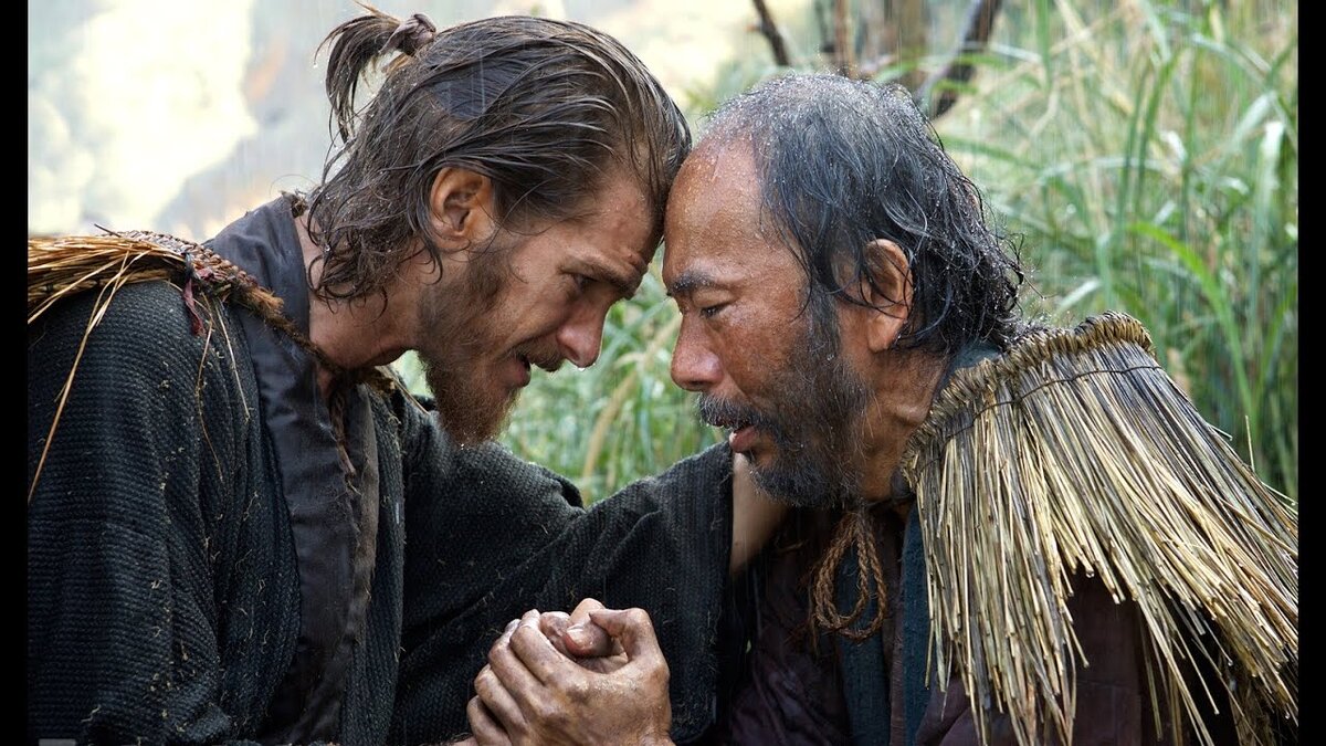 Молчание (2016) : В XVII веке два священника-иезуита подвергаются насилию и преследованиям во время странствия по Японии, куда они приехали с целью найти своего наставника и распространять христианское Евангелие.