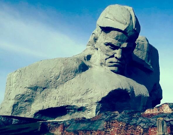 Монумент "Мужество" в Брестской крепости. Беларусь