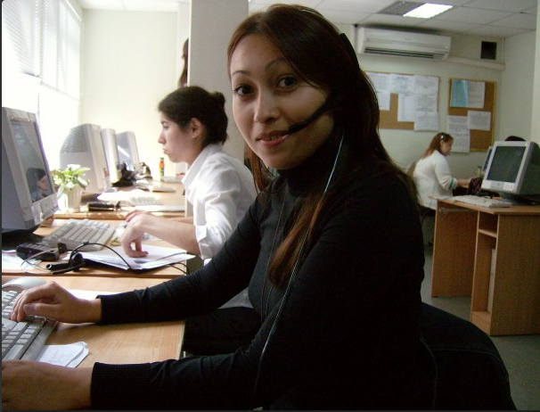 В диспетчерской такси. 2008 год / фото из личного архива