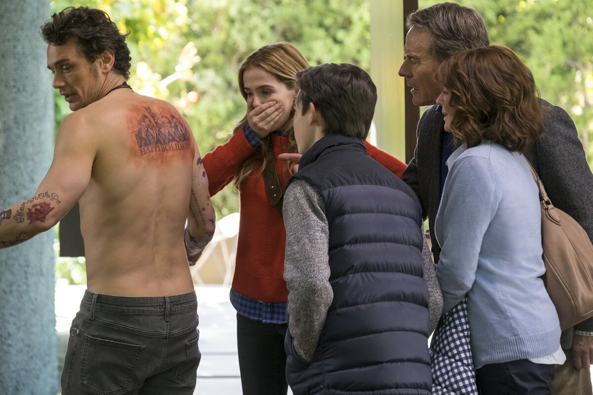 Он даже сделал тату на спине с семьей девушки 