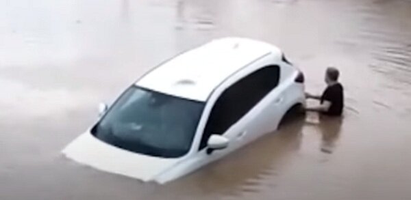 Что делать, если ваша машина поплыла по дороге - практические советы