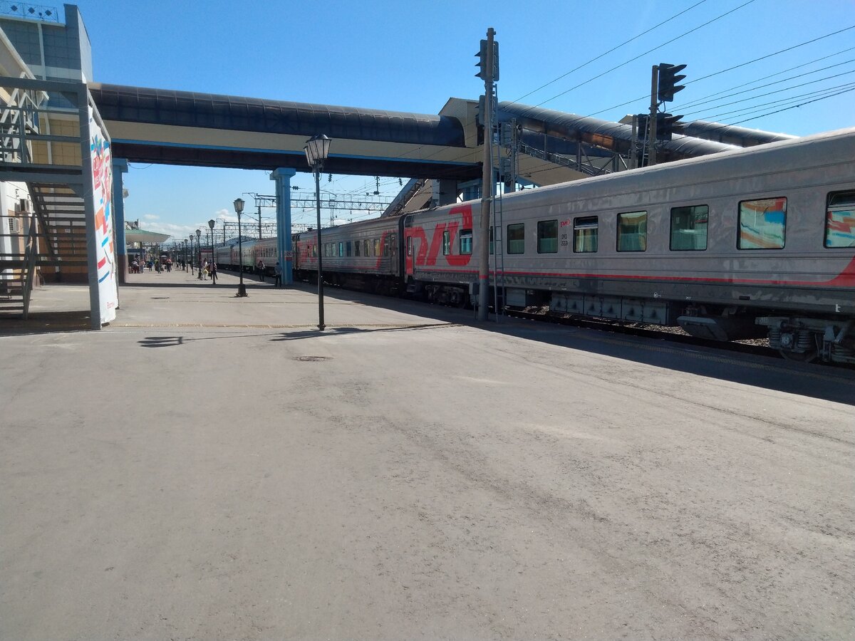 Пассажирский поезд