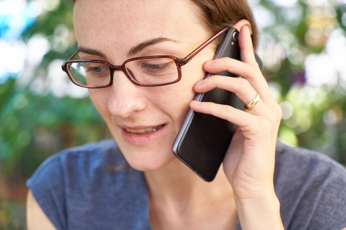 Денег нет, но вы держитесь