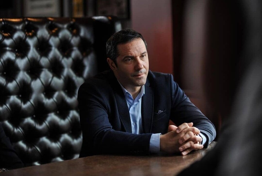 Кадр из сериала "Теорема Пифагора", источник фото: https://yandex.ru/images/