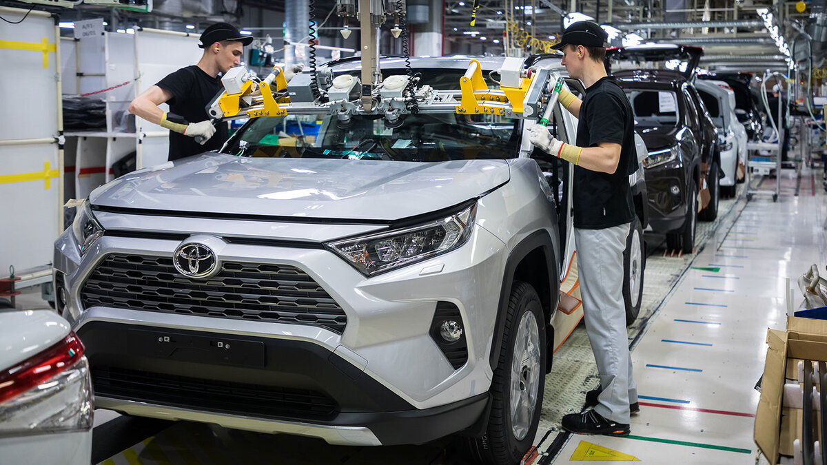 Завод Toyota в Санкт-Петербурге. Источник иллюстрации - Яндекс.Картинки
