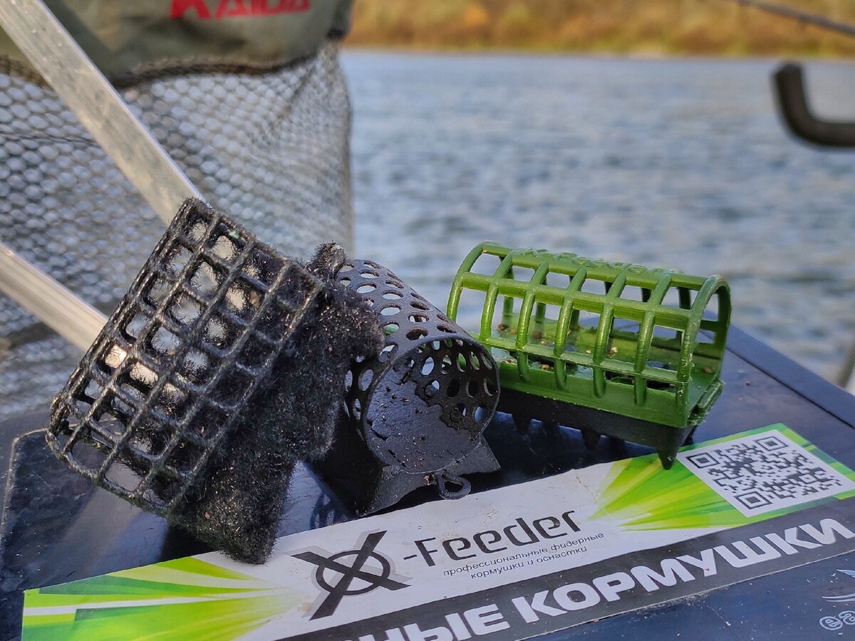 Кормушки, применяемые мной на реке.