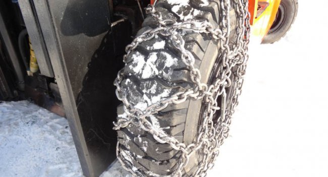 Цепи не занимают много места в багажнике.