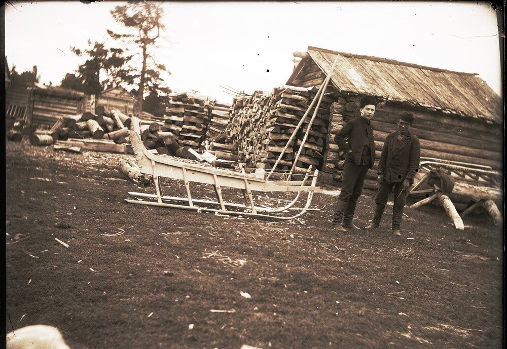 1912. Село Ларьяк. Лошадиная нарта