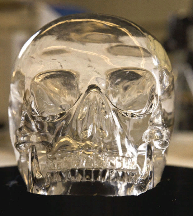 Хрустальный череп