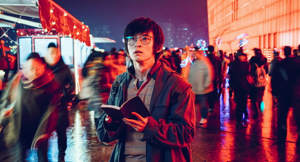 кадры из фильма.