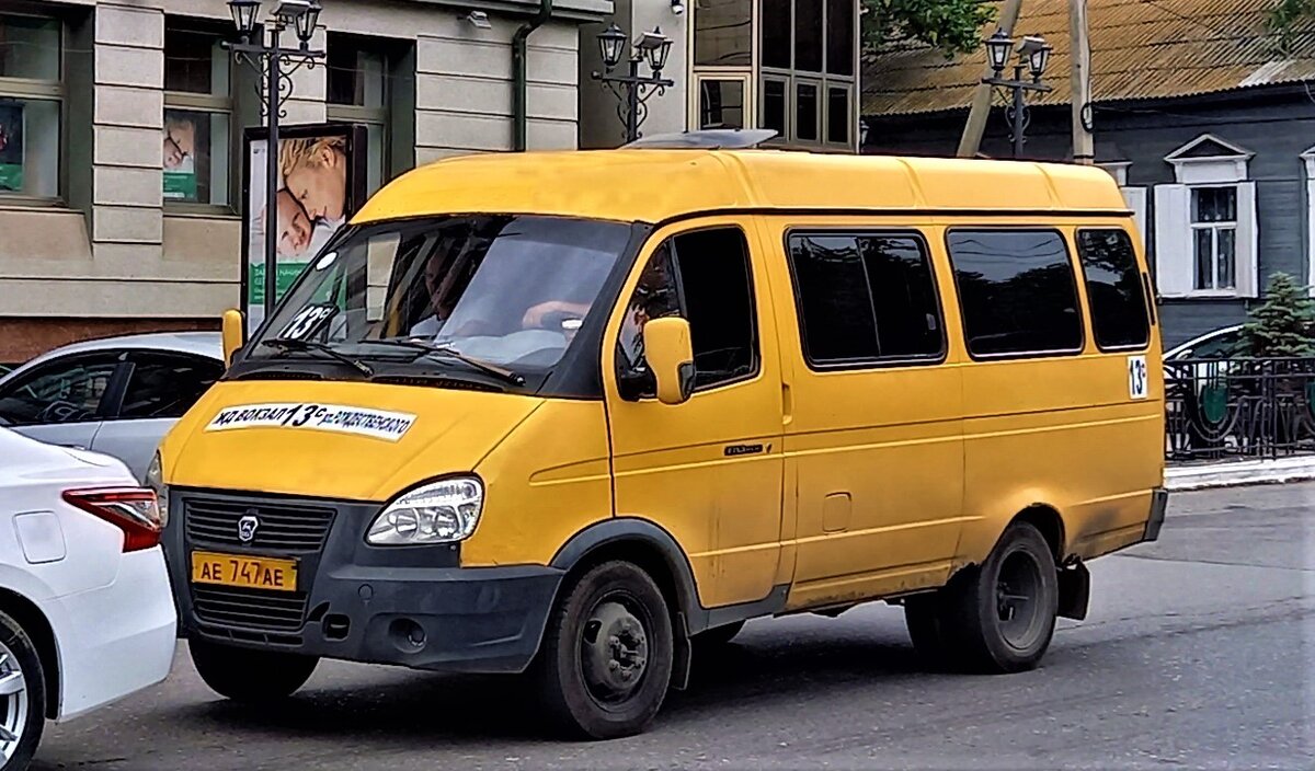 желтая  маршрутка Газель