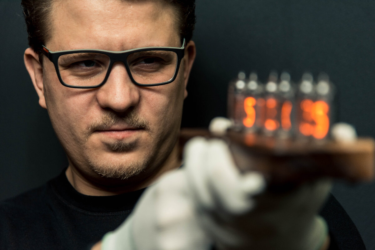 Вадим Антонов, автор блога и основатель ламповой мастерской