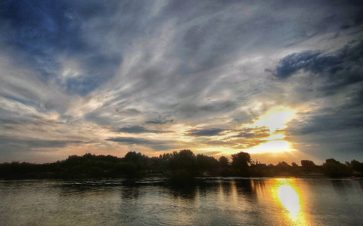 В этом небе можно утонуть. Волшебные закаты