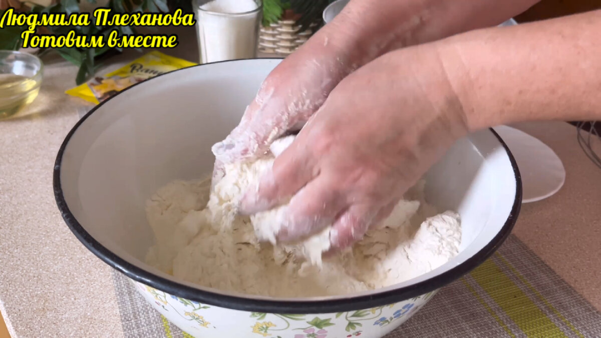 А мы тут булочками с начинкой «балуемся» 😊 (Здесь один из самых удачных ...
