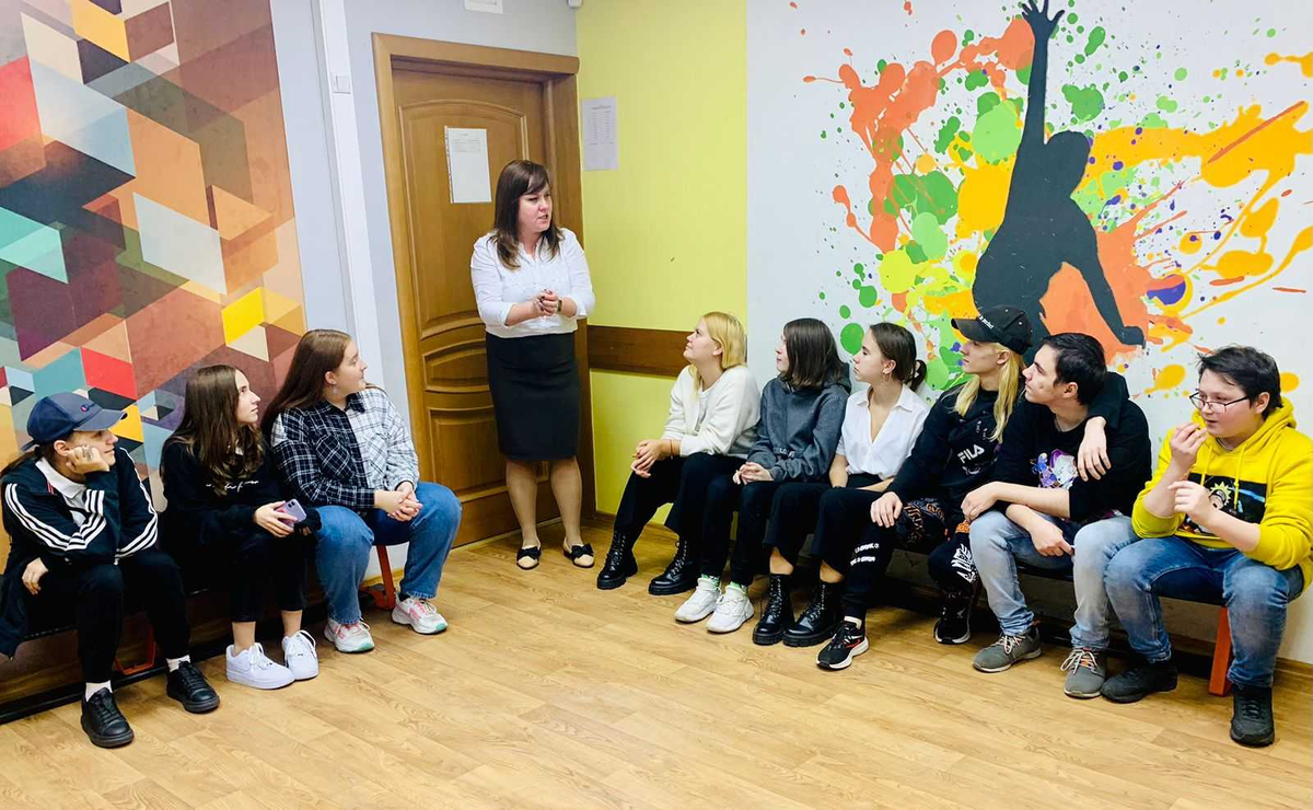 В филиале «Северное Бутово» Семейного центра «Оберег» прошла тематическая беседа с подростками «Способы достижения успеха».