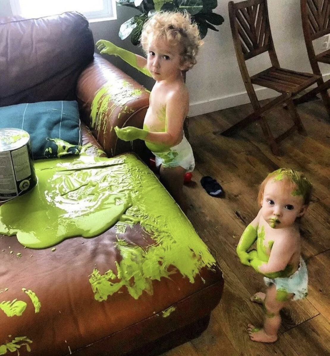 Дети одни дома