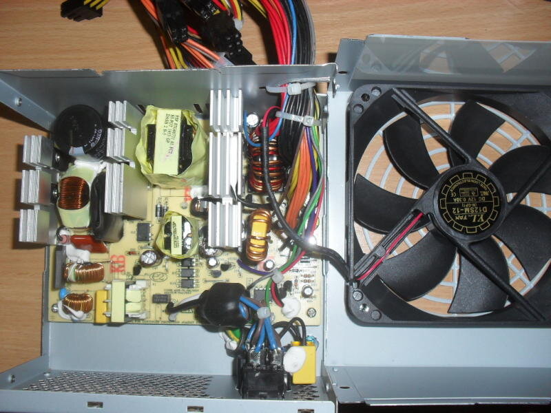 Как убрать бп. ATX 2865lb. FSP 550-50sggba. Sd6109 ATX-450w. FSP DS 450 разбор.