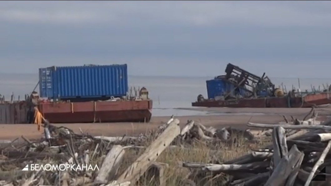 2 радиоактивных понтона в Нёноксе