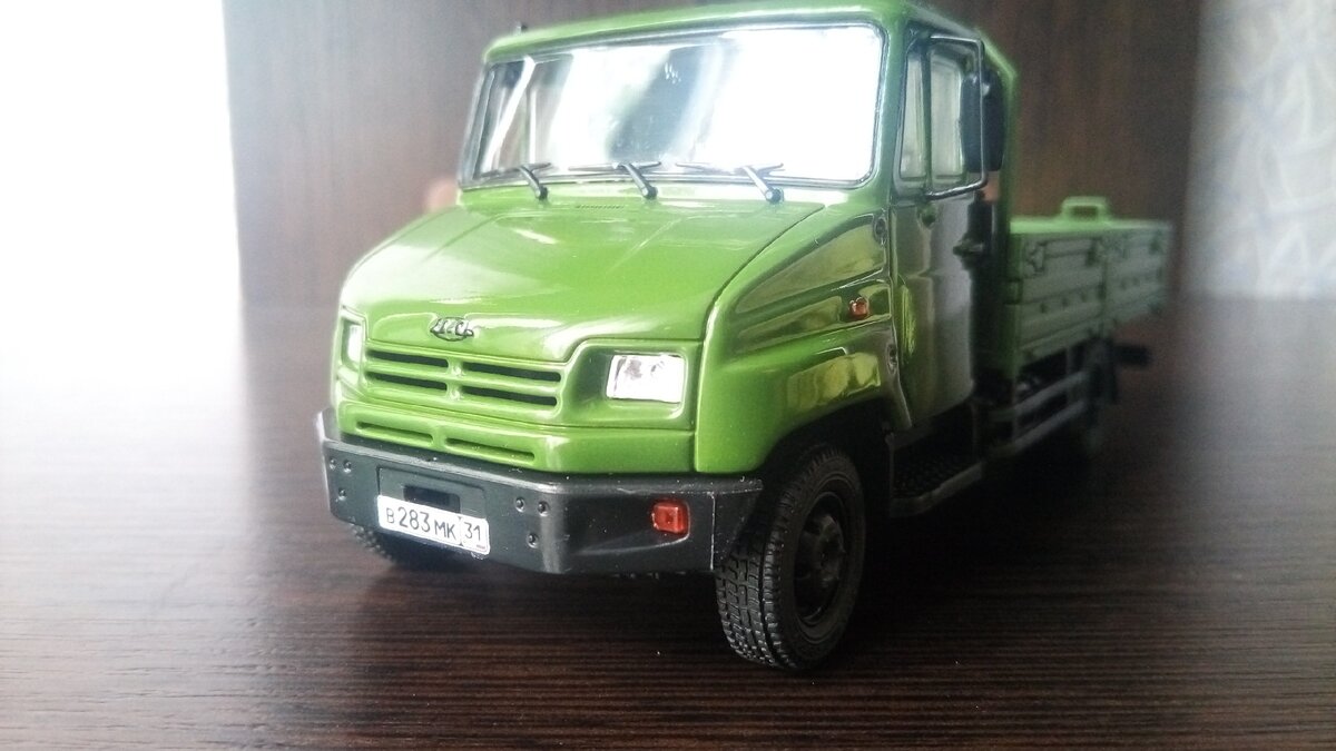 "ожившая оптика". 