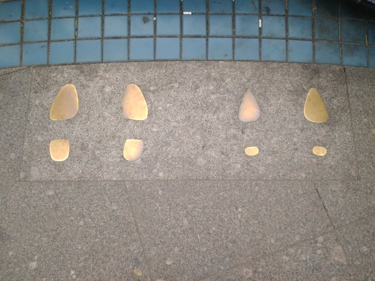 Такой памятник