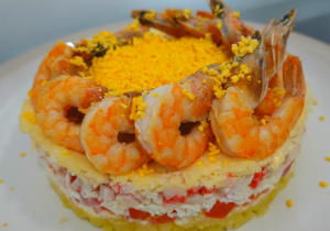 РЕЦЕПТ «СЛОЁНЫЙ САЛАТ С КРЕВЕТКАМИ. ВКУСНО И ПРОСТО!!»