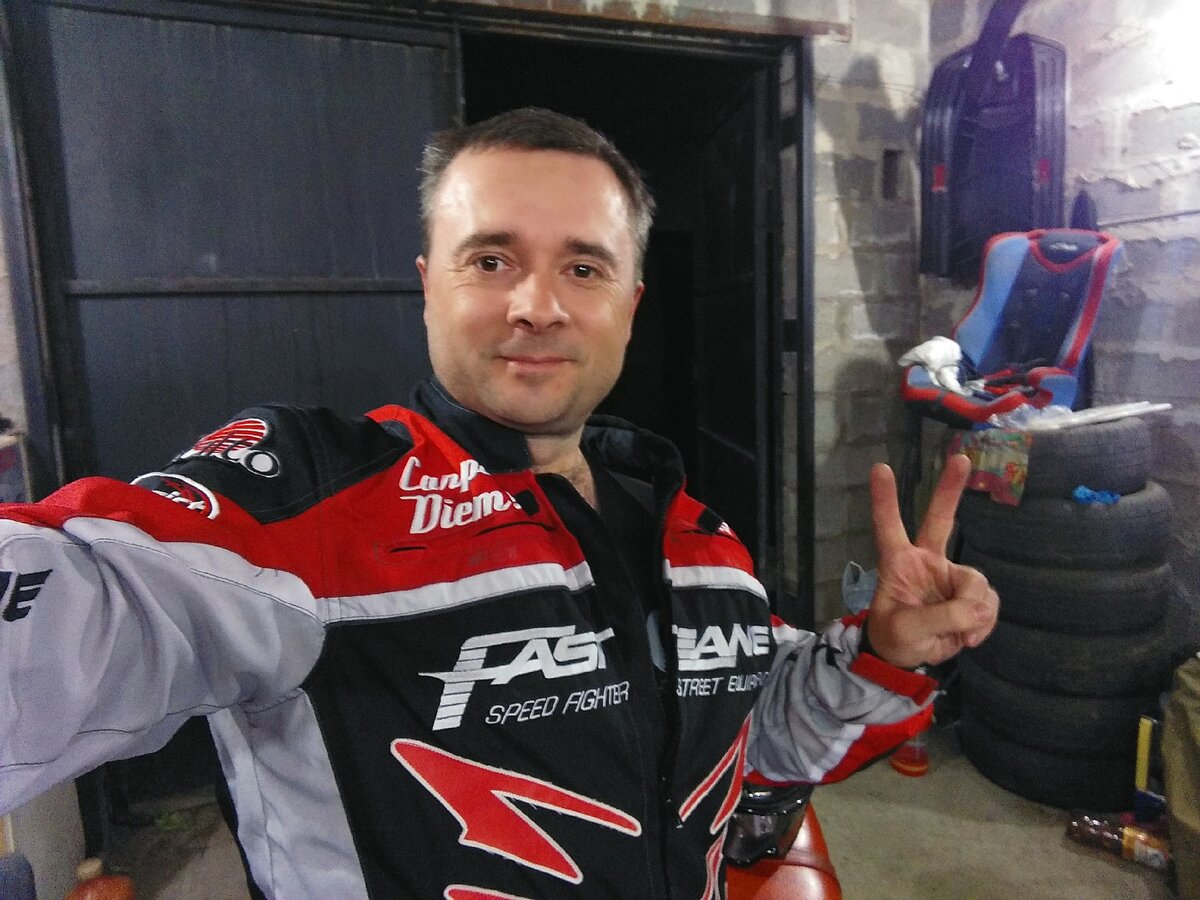 Здравствуйте, давайте знакомиться, я Сергей и я эндурист))