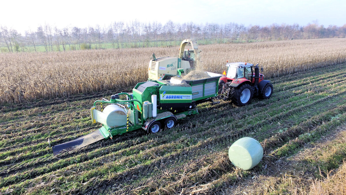 Работа в полевых условиях пресс-обмотчика AGRONIC MULTIBALER 