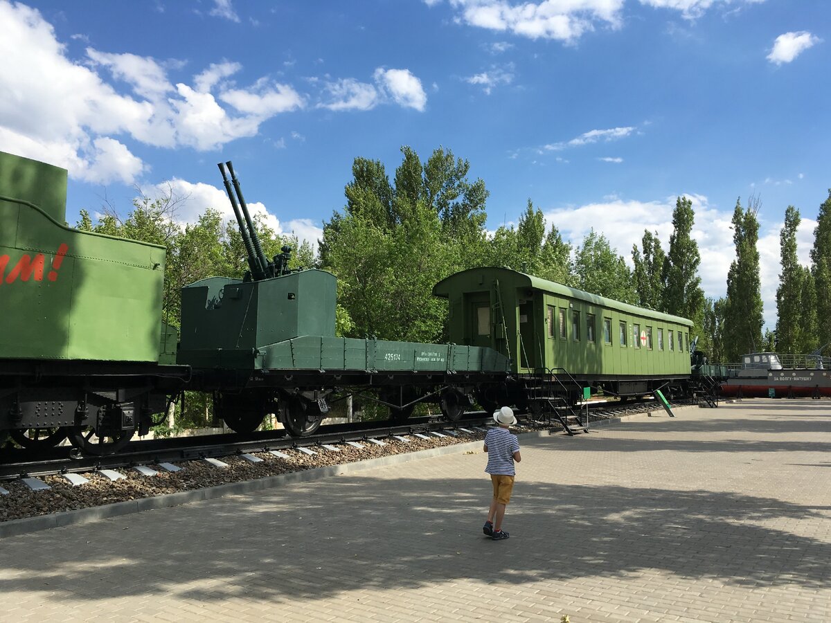 Вдоль по матушке-по-Волге (продолжение, Саратов)