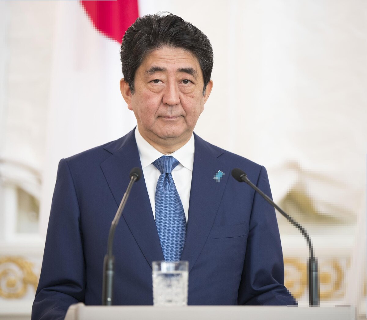 премьер-министр.