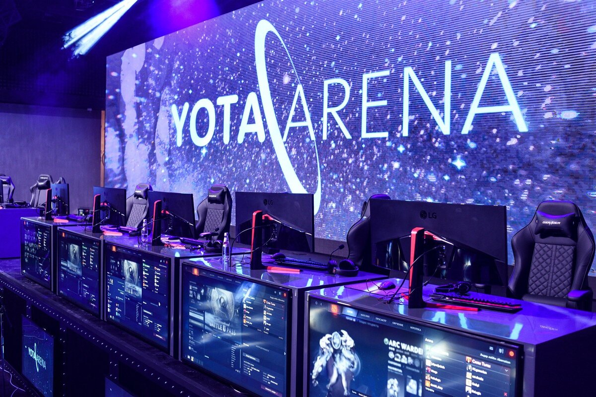 Одна из наиболее популярных киберспортивных платформ - Yota Arena.