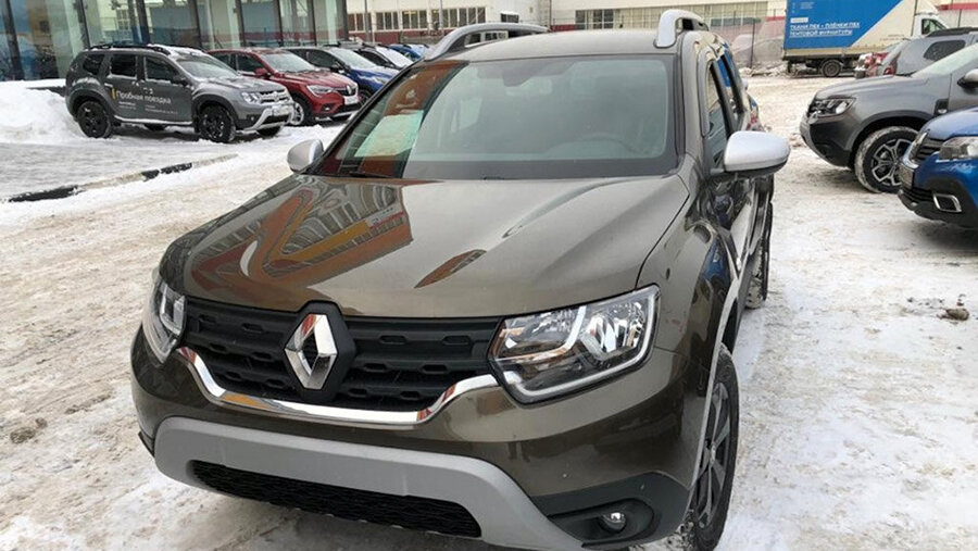 Компания Renault запустила в серийное производство новое поколение Duster. На конвейер автомобиль встал в конце января 2021 года.-2