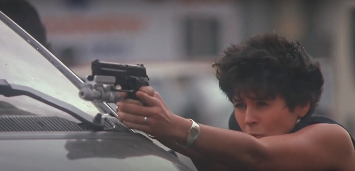 кадр из фильма "Хищник 2"