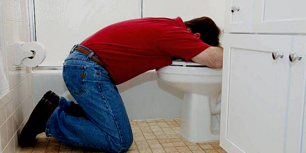 Независимо от причины тошнота и рвота изматывающее состояние.