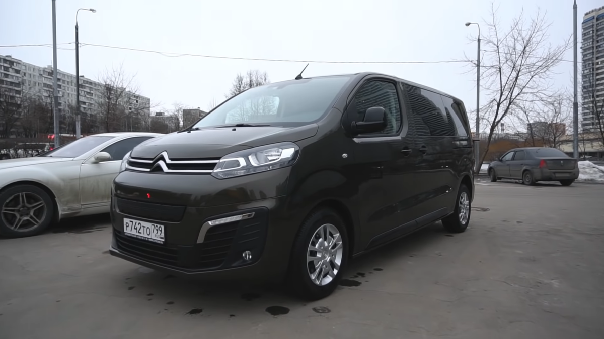 Микроавтобус Citroen Spacetourer - идеальный вариант для большой семьи |  Лиса Рулит | Дзен