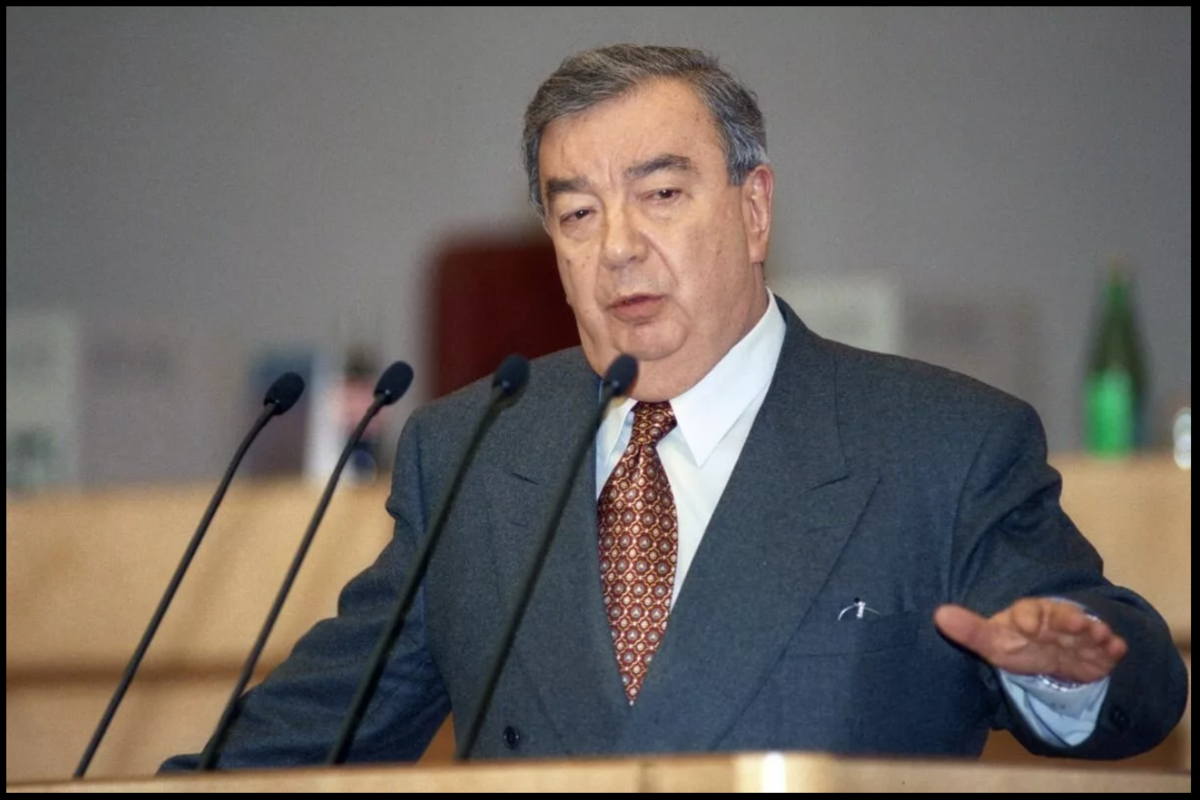 Главы правительства 1998. Примаков министр иностранных дел. Примаков 1996.