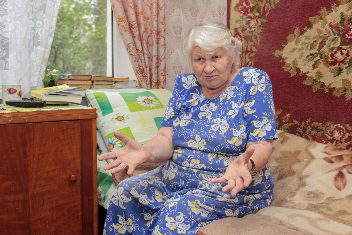 Чья-то старая мама. Фото из открытого доступа.