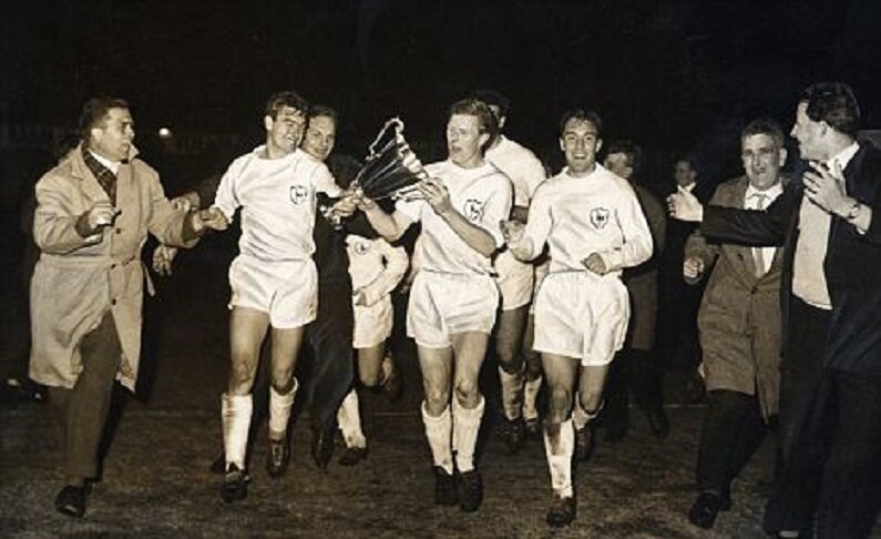 Тоттенхэм Хотспур - первый английский клуб, выигравший Кубок Кубков