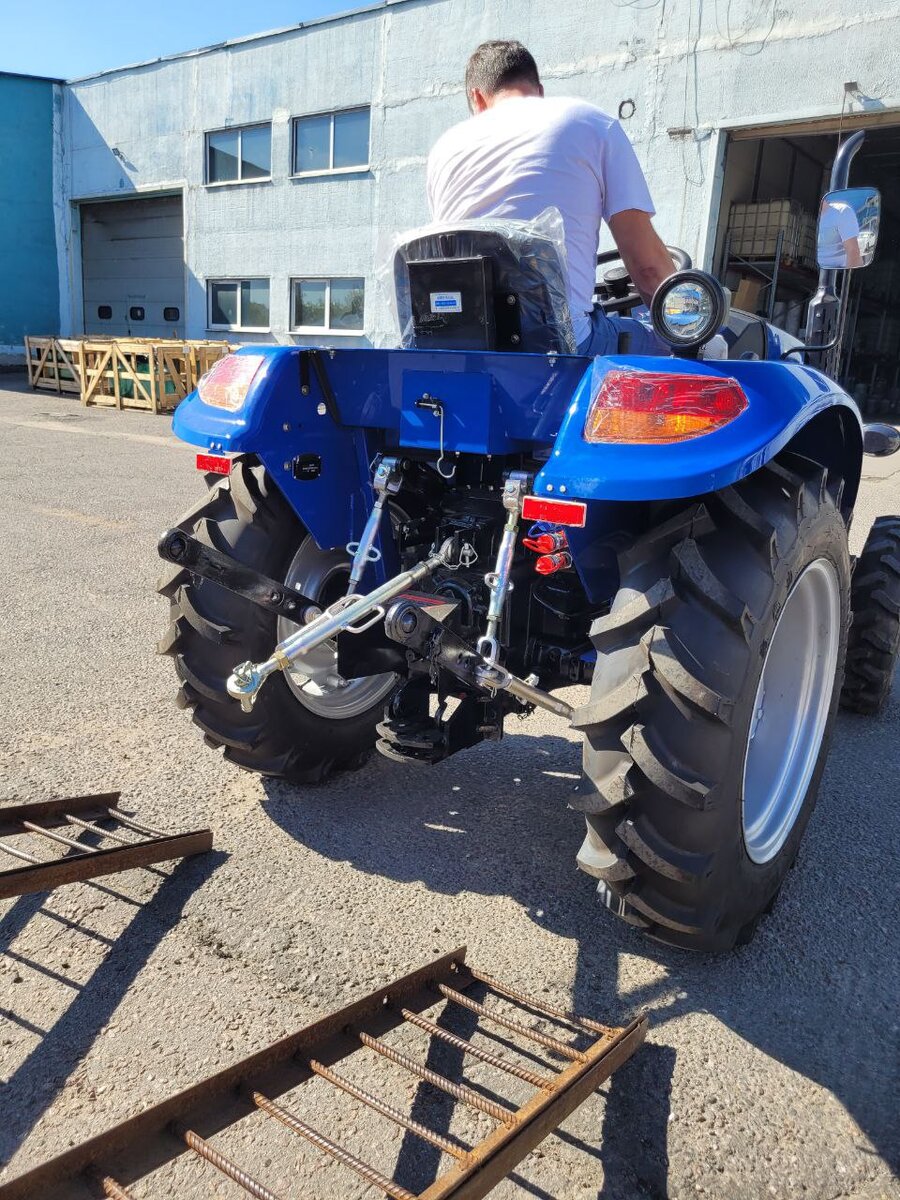 Минитрактор DongFeng 244 G2