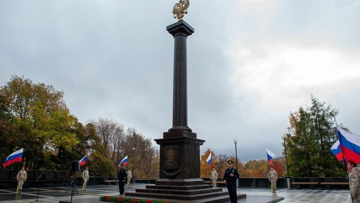     Жители Петрозаводска и гости города смогут поддержать наших бойцов.