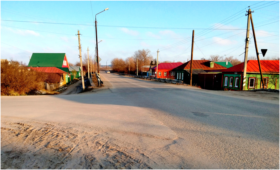 Перекресток улицы Куйбышева с улицей Льва Толстого.