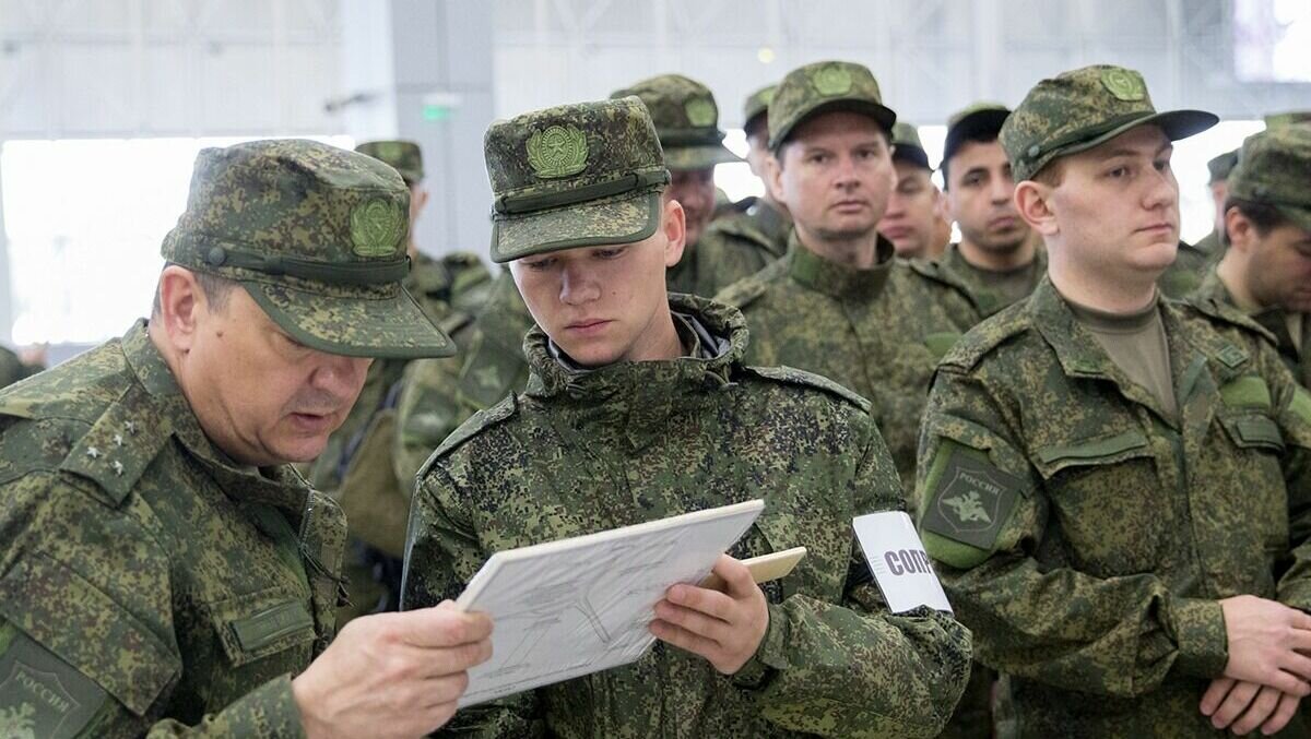     Секретарь совета нацбезопасности Украины Алексей Данилов заявил, что должны перестать существовать некоторые объекты в РФ, в том числе Ростовской области, пишут иностранные СМИ.