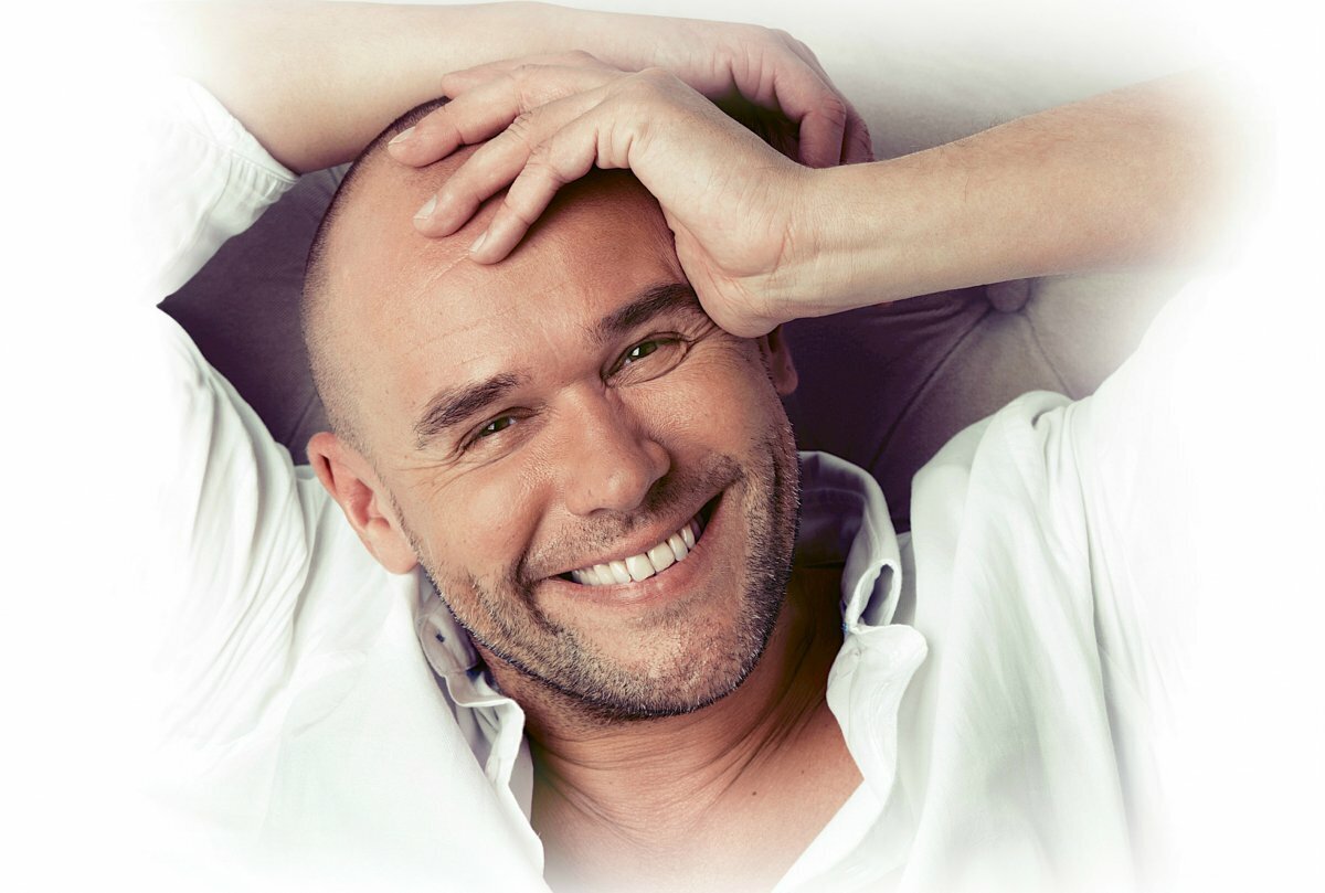 Аверина проще всего было узнать по улыбке, спустя 23 года она не изменилась