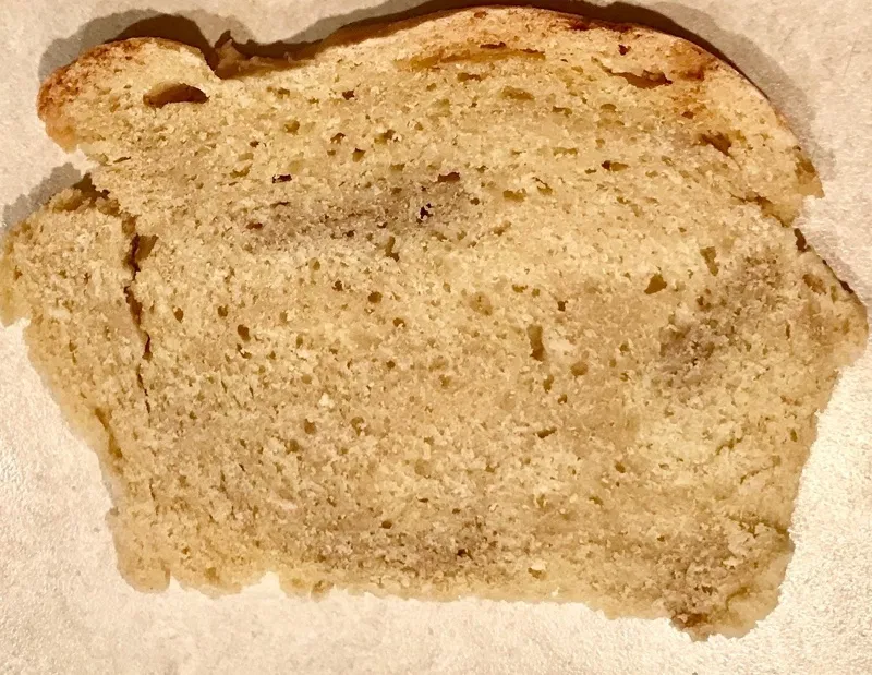 Что внутри хлеба. Сыропеклый Мякиш. Дефекты мякиша хлеба. Непромес хлеба. Непромес в мякише хлебобулочных изделиях.