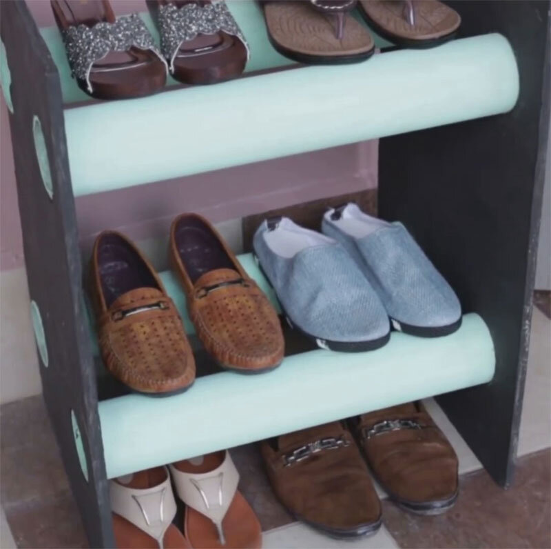 Разновидности полок для обуви и материал их изготовления